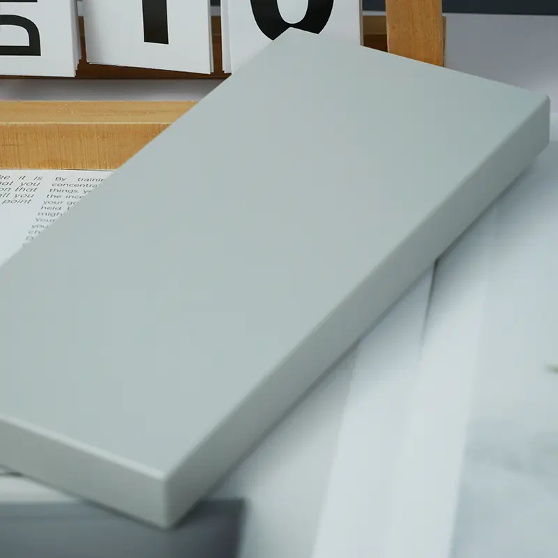 25 mm hochglänzende PET-Furnierplatte